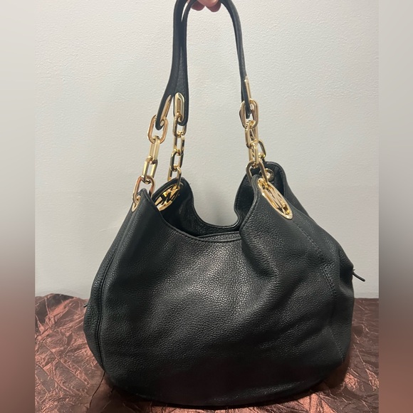 Michael Kors Fulton Large Black Leather Shoulder Bag 30H3GFTE3L - Picture 1 of 9